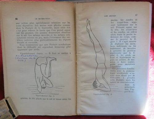 ASANAS - HATHA YOGA 1946 livre rare