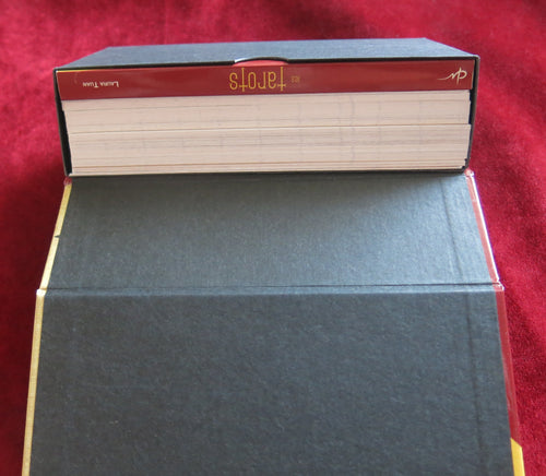 Les Tarots de Laura Tuan - Cartes Histoire du Tarot 2006 - Coffret vintage rouge