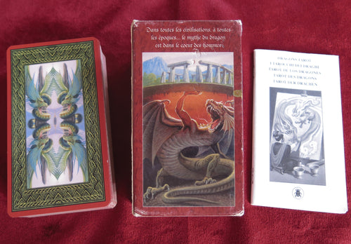 Tarot des Dragons – Lo Scarabeo 2004 – ÉPUISÉ