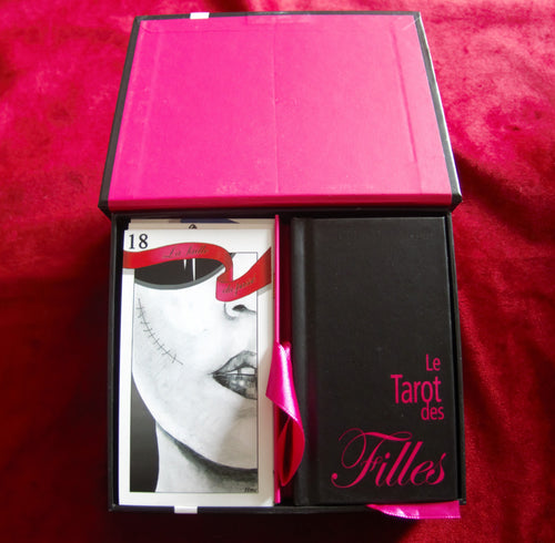 The Girls' Tarot - Feminist Tarot - Luxury Card Deck