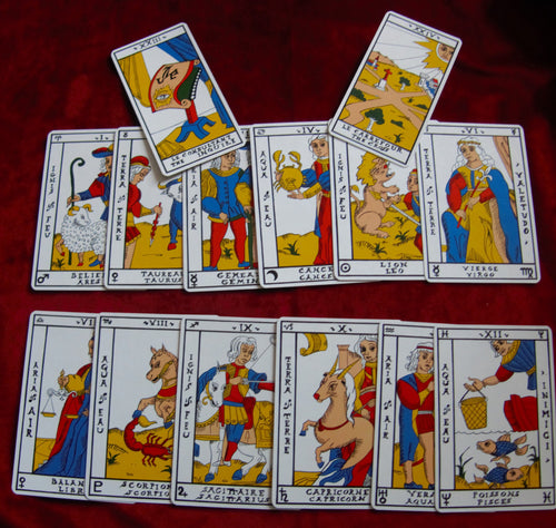 Coffret de divination de tarot et d'astrologie d'Astrocard