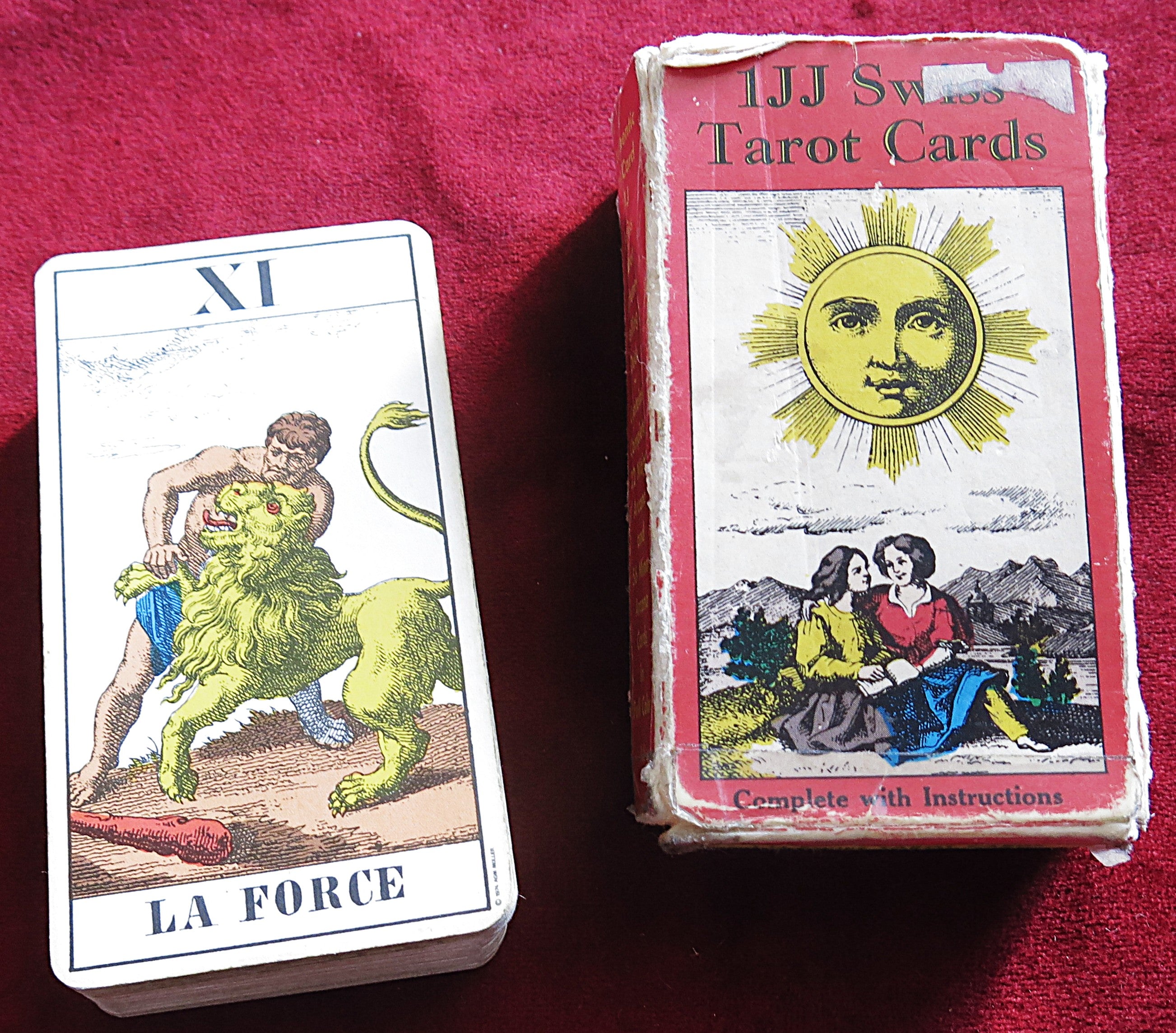 1JJ Swiss Tarot Cards – 1974 U.S. Games Edition(used one)