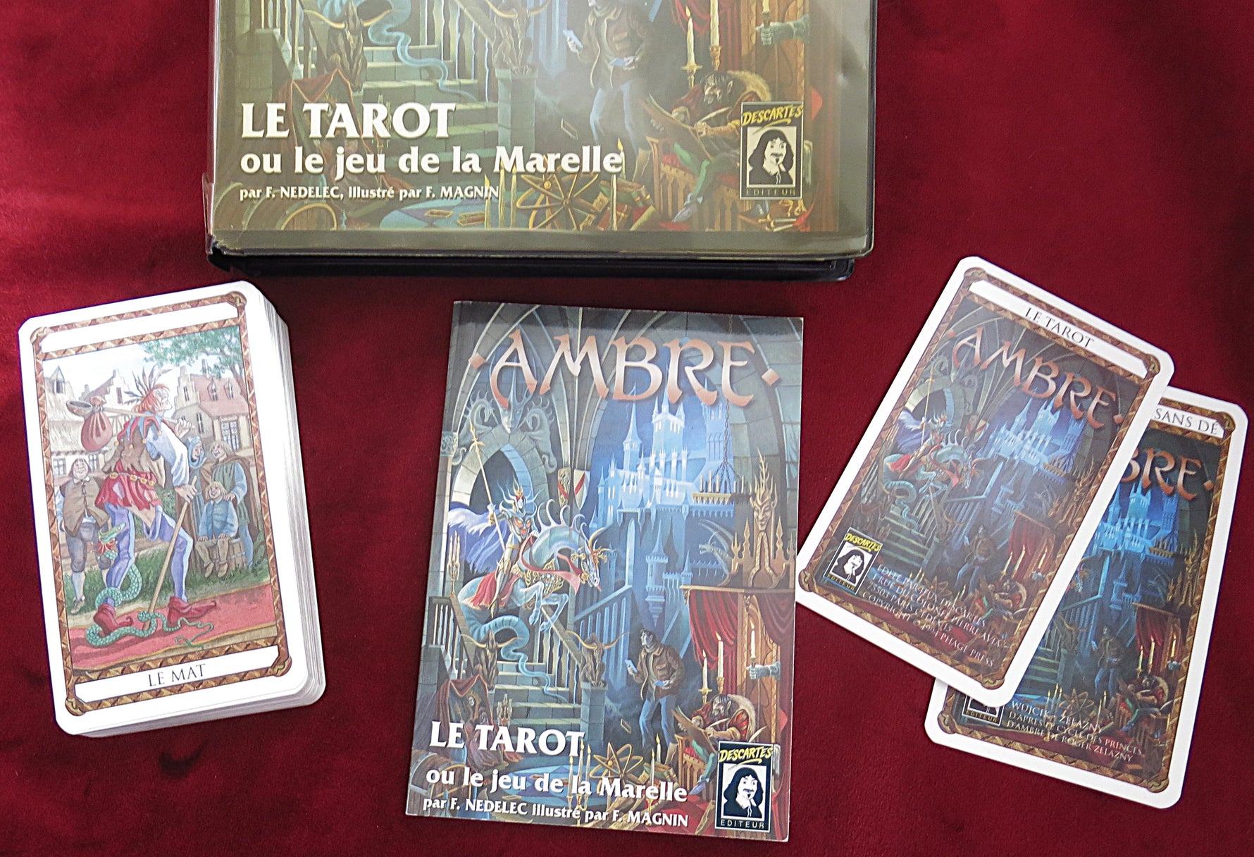 Le Tarot d’Ambre – Ambre Tarot (Descartes, 1994) – EXTREMELY RARE