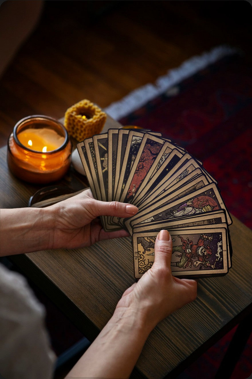 PRE-ORDER - Anaïs Tarot – Contemporary Artisan Tarot with Medieval Color Palette