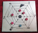 Jeu de l’Araignée – Antique Spider Web Strategy Game (c.1900)