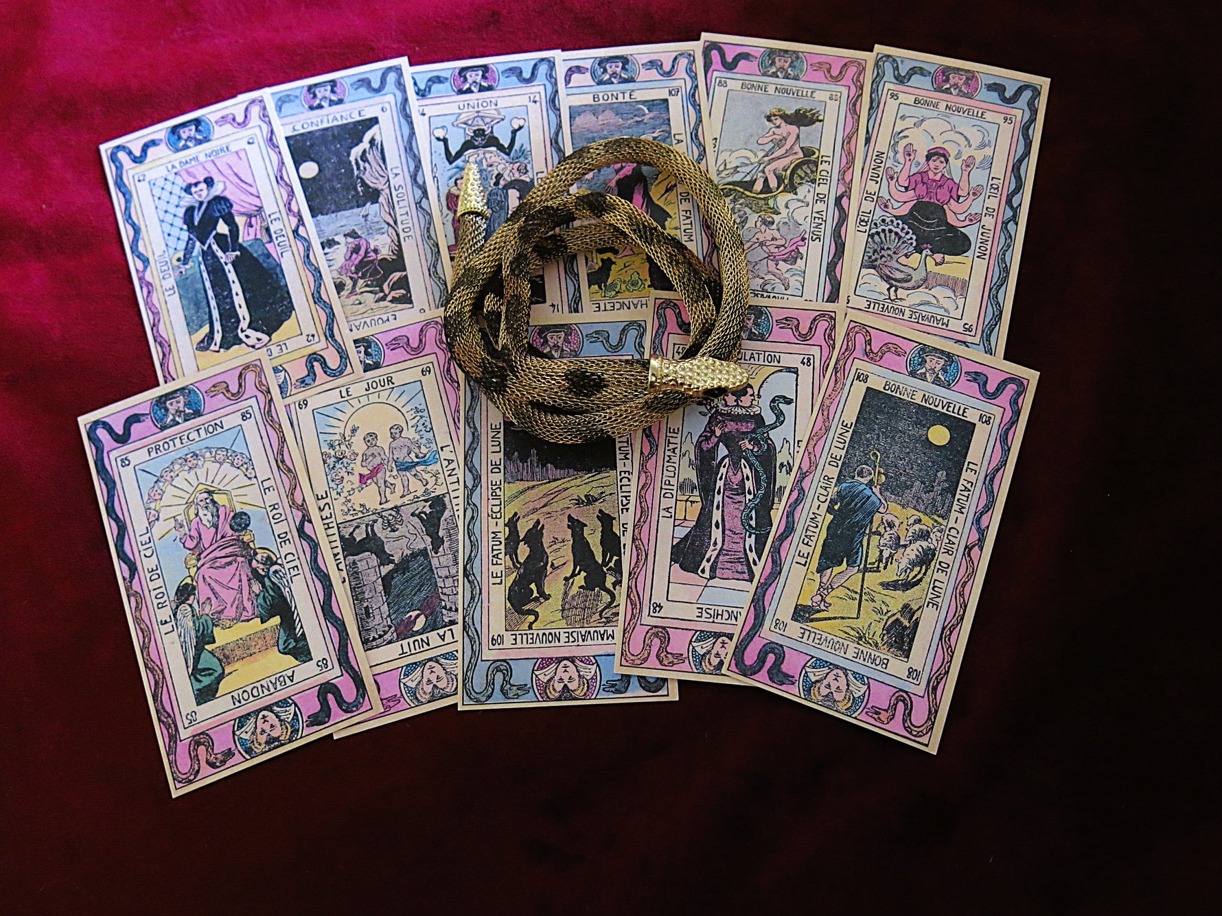 Le Tarot de la Reyne Original Limited Edition in Handmade Collector’s Box