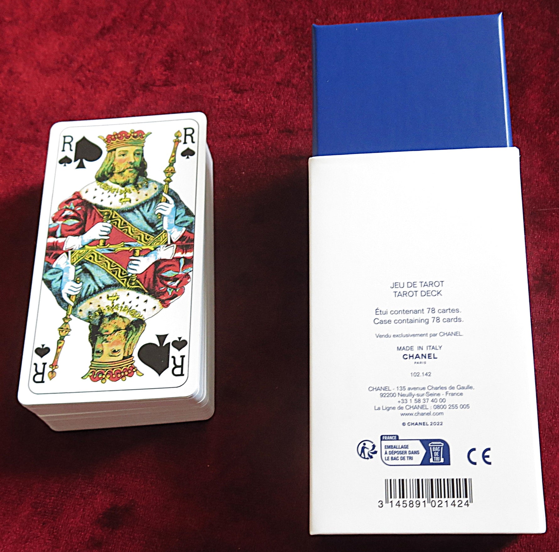 Le Grand N° de Chanel Tarot Deck – Limited Edition (2022)
