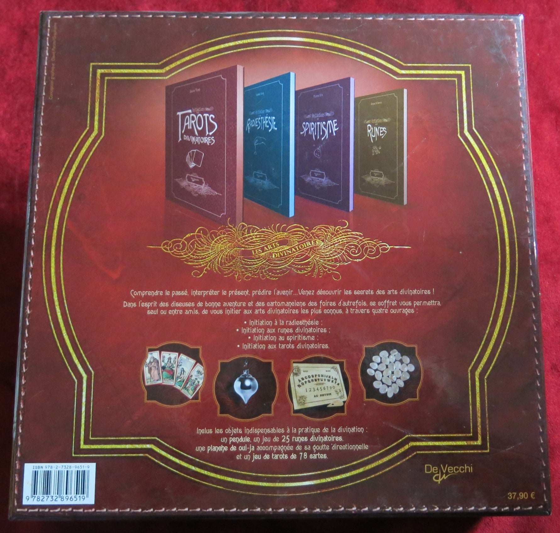 Coffret Arts Divinatoires – Tarot, Runes, Pendule & Planche Ouija – De Vecchi (Début des années 2000)
