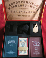 Coffret Arts Divinatoires – Tarot, Runes, Pendule &amp; Planche Ouija – De Vecchi (Début des années 2000)