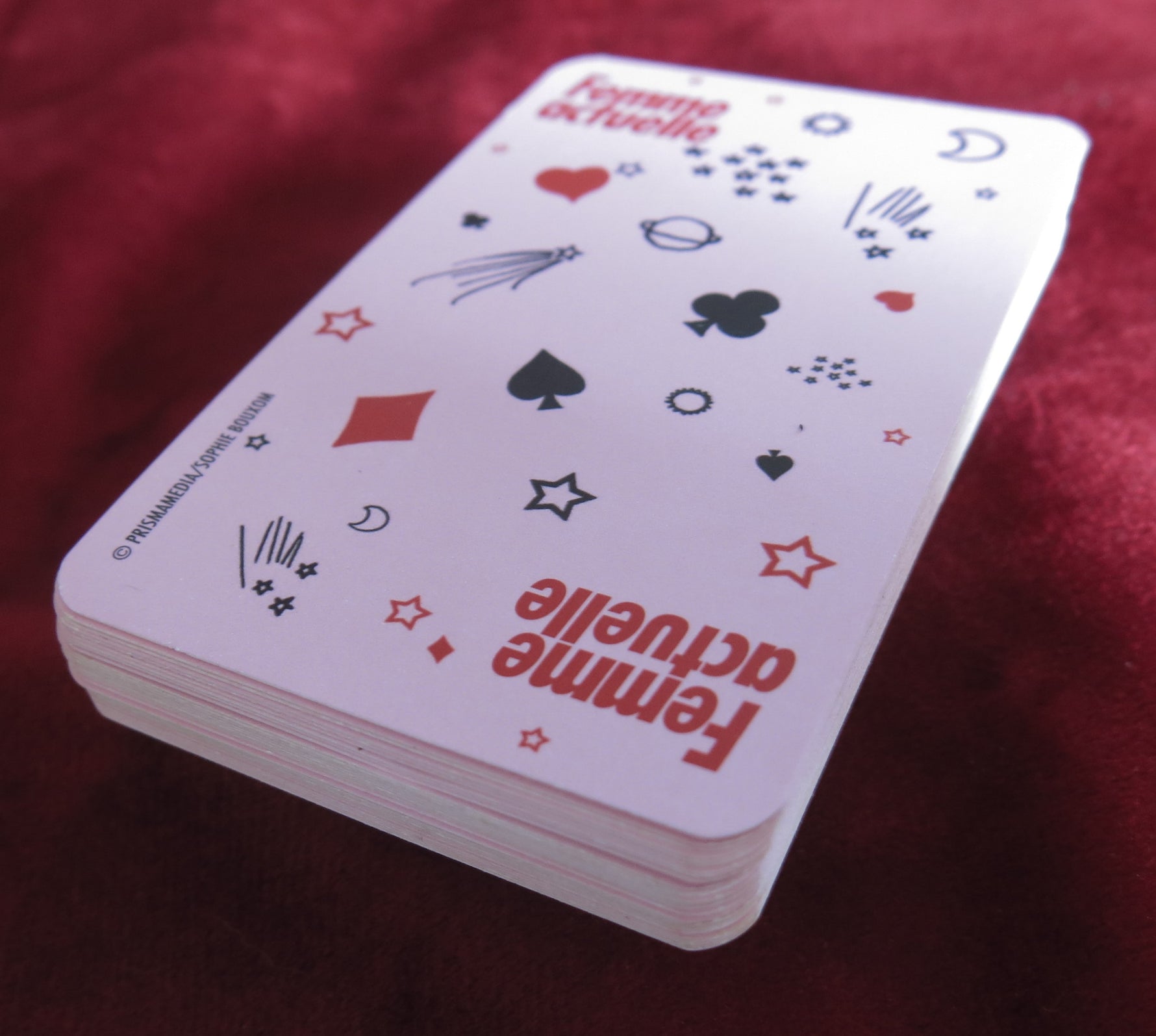 Le Jeu de la Chance – Feminine Divination Cards by Femme Actuelle