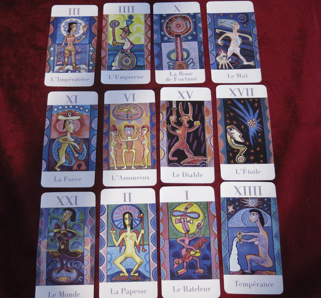 Femme Actuelle Divinatory Tarot - Hard tarot to get