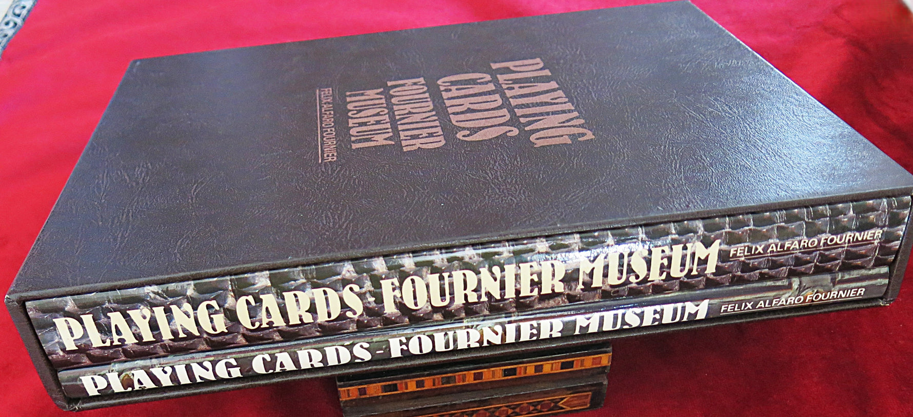 Musée Fournier Cartes à Jouer 1982 – Encyclopédie Complète en 2 Volumes