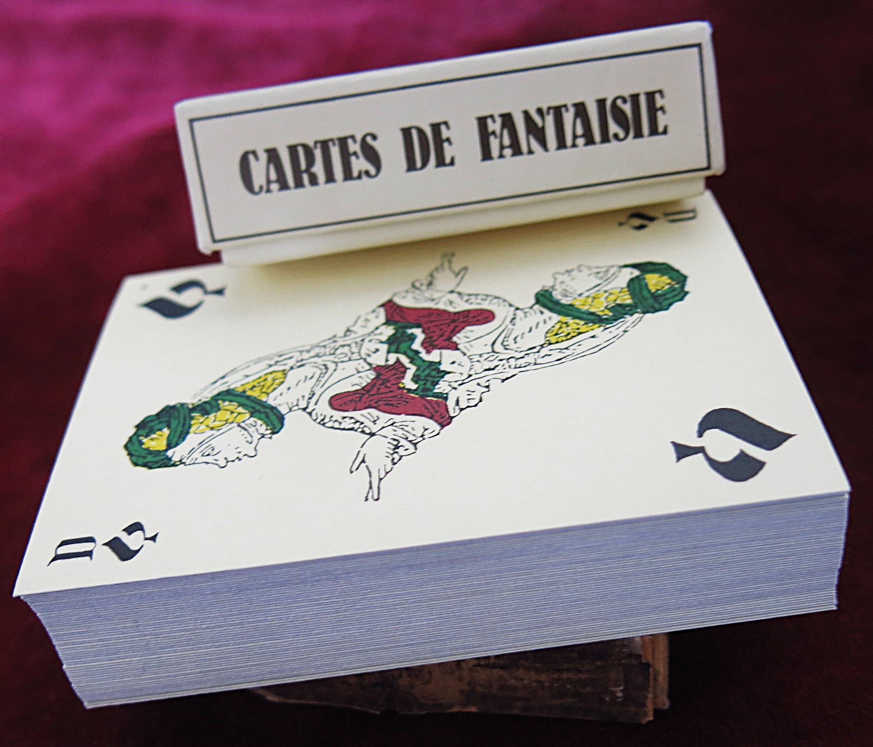 Cartes à jouer Gerente – Grimaud 1983 – Jeu de cartes Fantaisie Médiévale – Dos Labyrinthe