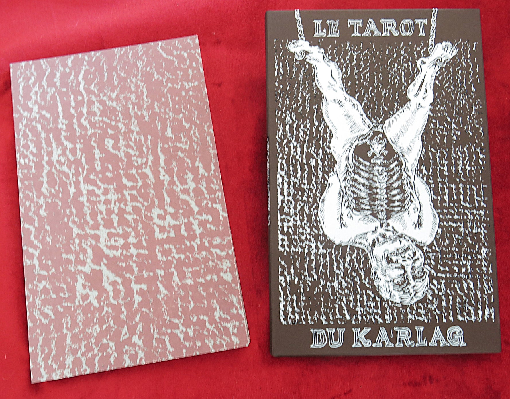 Tarot du Karlag - Martes Bathori – Limited Edition 500 – Dark Grotesque Tarot