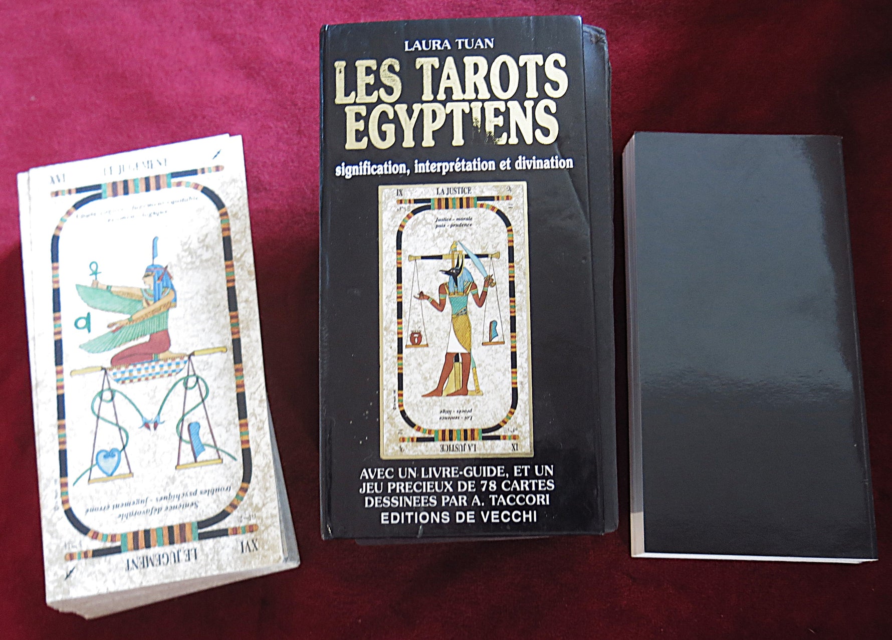 Egyptian Tarot deck – Laura Tuan (1996, French Edition)