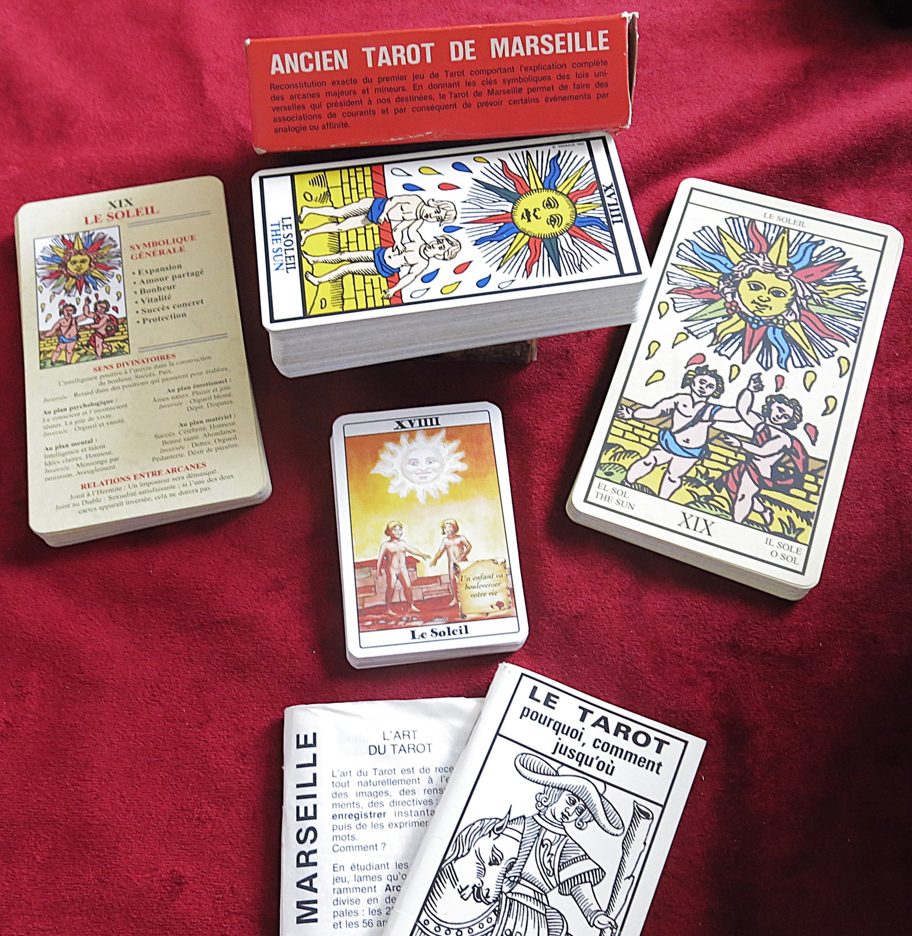Coffret de 4 jeux de Tarot de Marseille Vintage + livret Tchalai