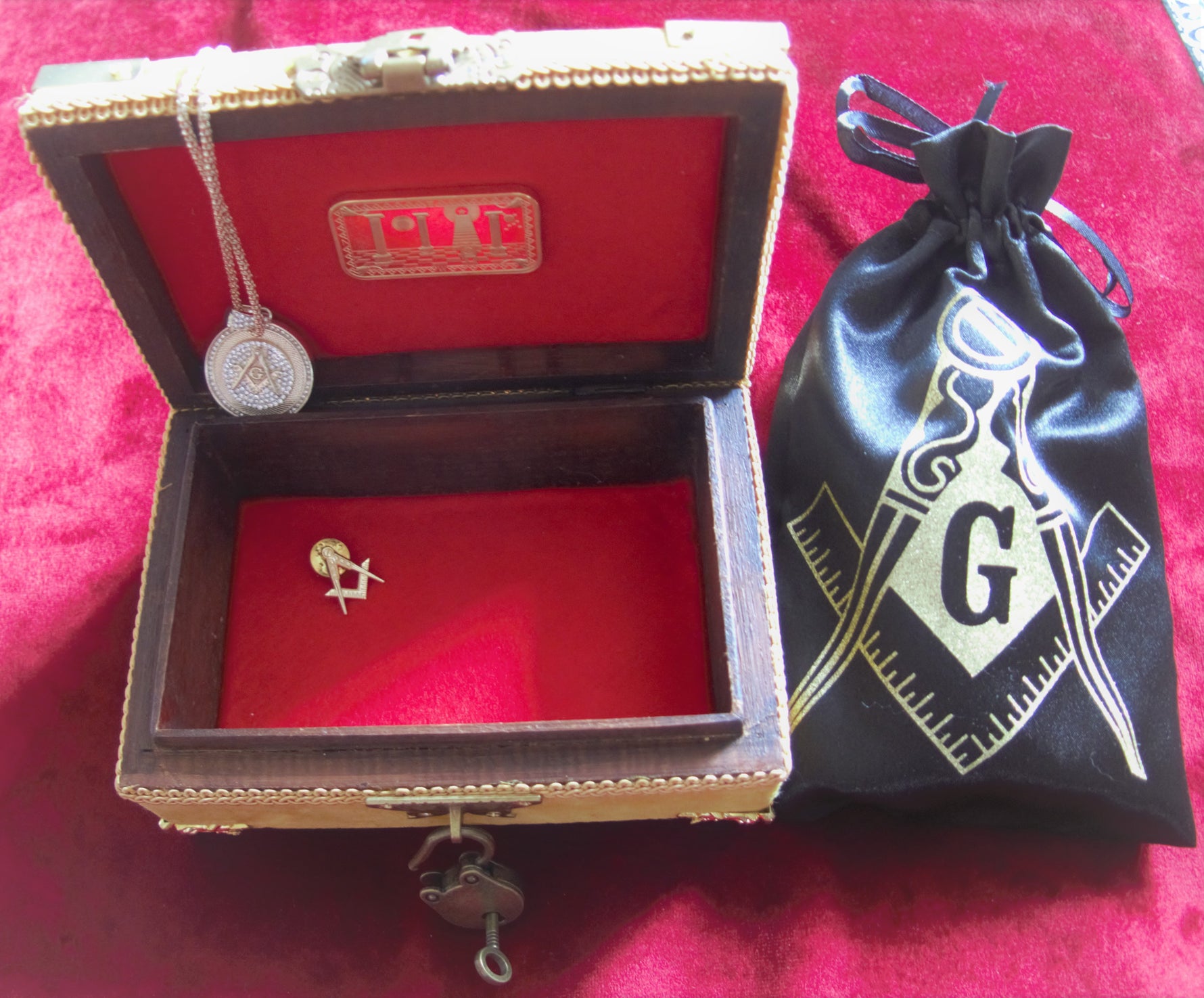 Masonic Tarot Chest – Collector’s Exclusive