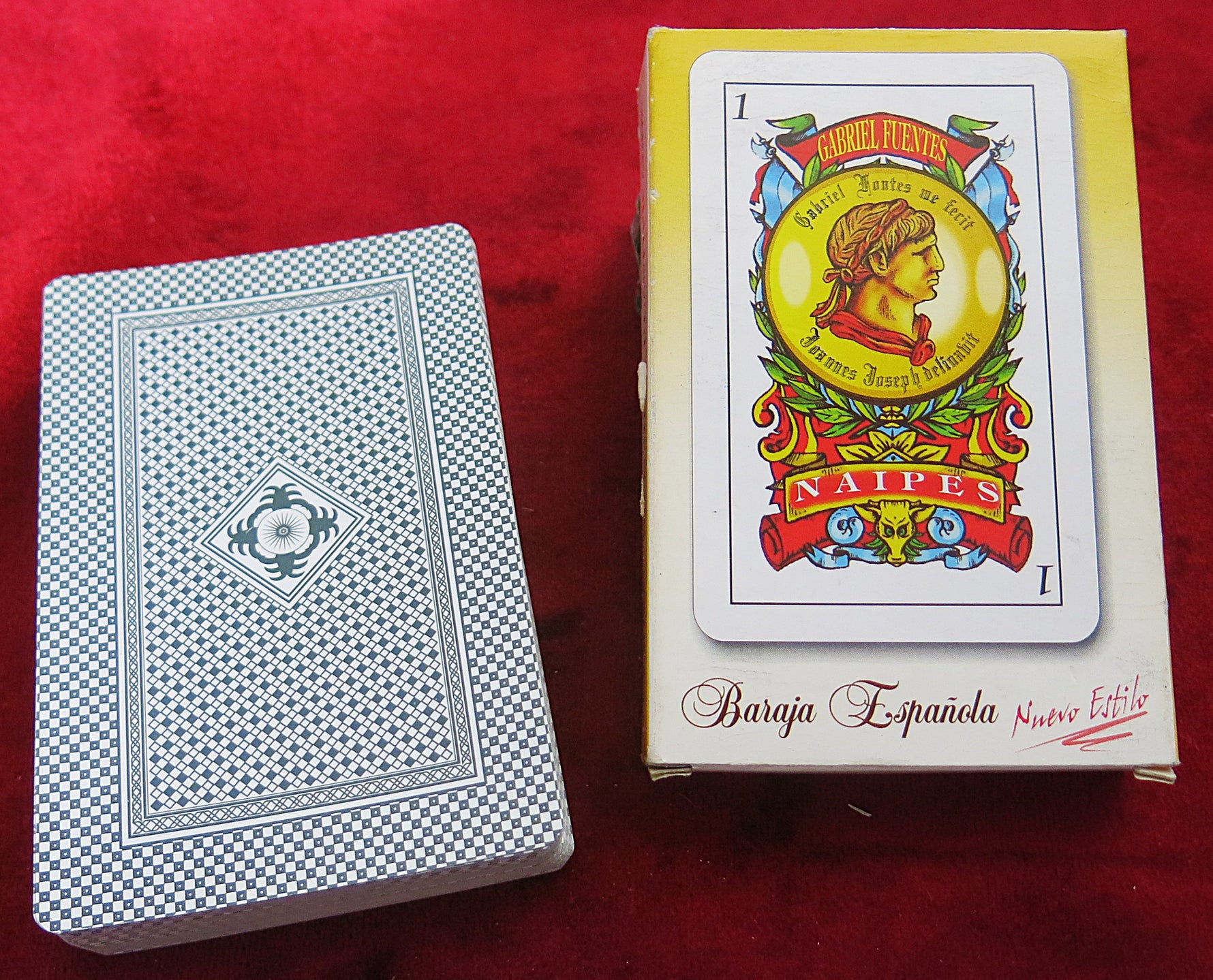 Naipes Gabriel Fuentes – Baraja Española – “Nuevo Estilo” – Vintage Spanish Playing Cards
