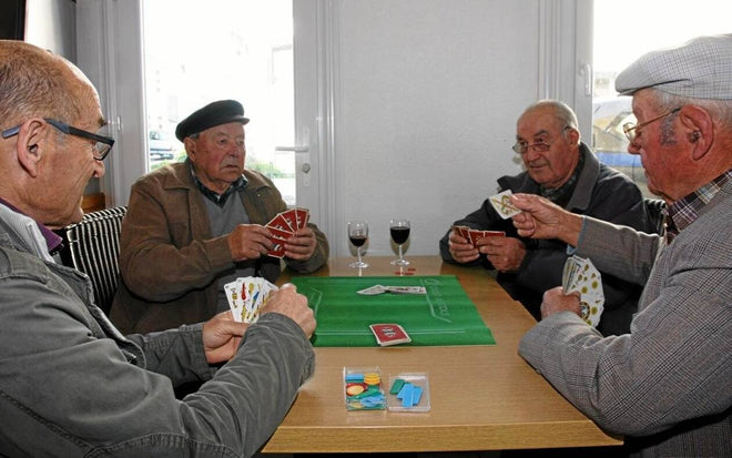 aluette, cow game, jeu de la vache, vendée card game, vintage french cards, traditional french games, grimaud aluette, france cartes, spanish suited deck, jeu ancien france, rare french playing cards, collectors card deck, heritage card games