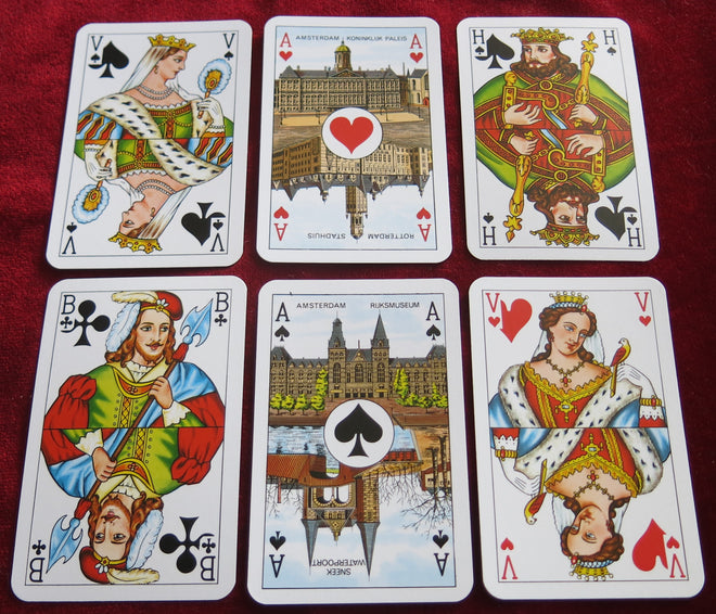 Dutch Bulldog Royal Playing Cards - 90s Hondjes Speelkaarten