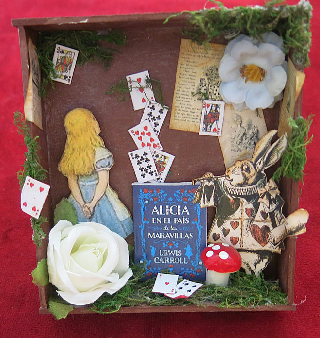 Alice in Wonderland Mini house - Miniature book: Carroll Lewiss