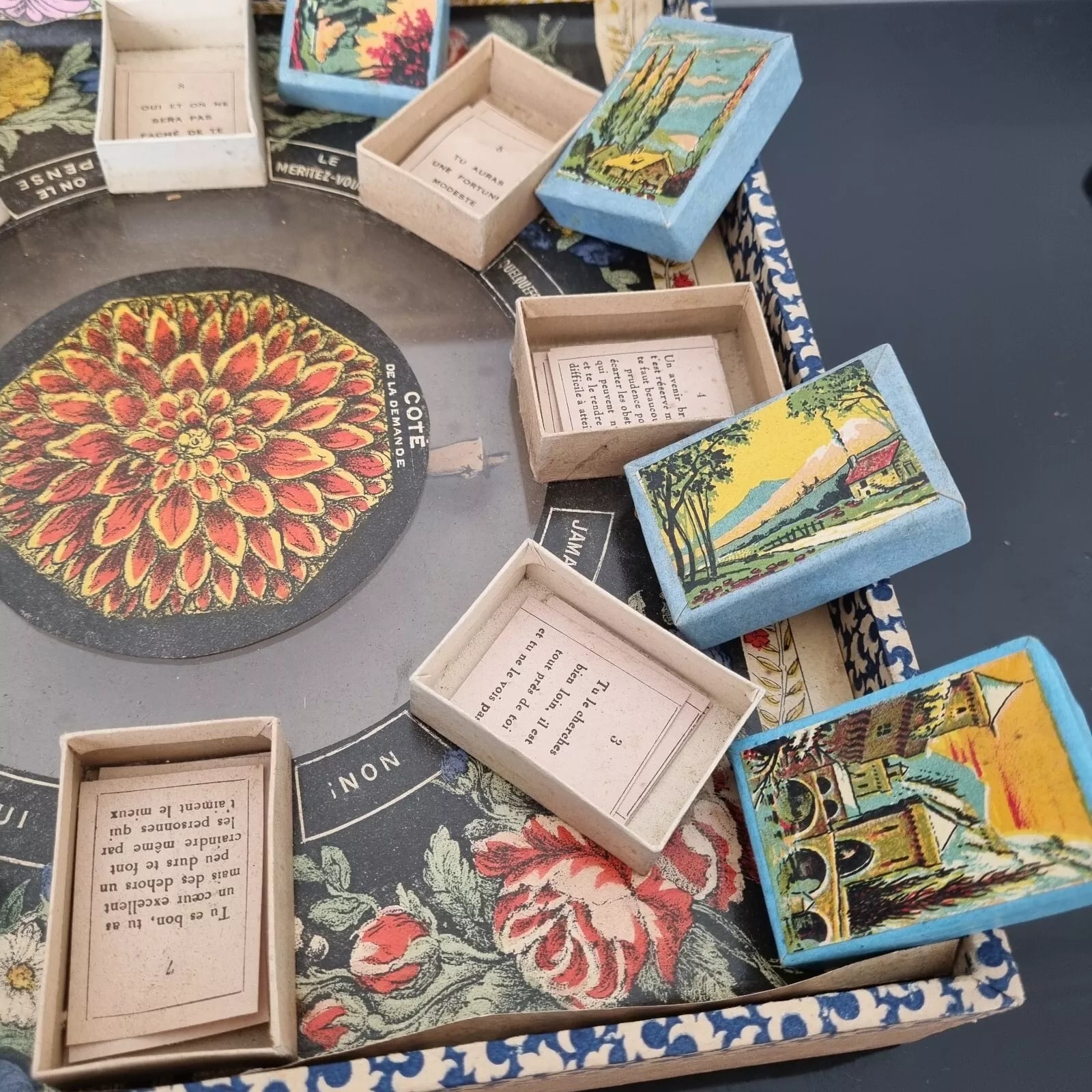 “Je Vois Tout” Divination Game – Saussine Paris, 19th Century Magnetic Oracle