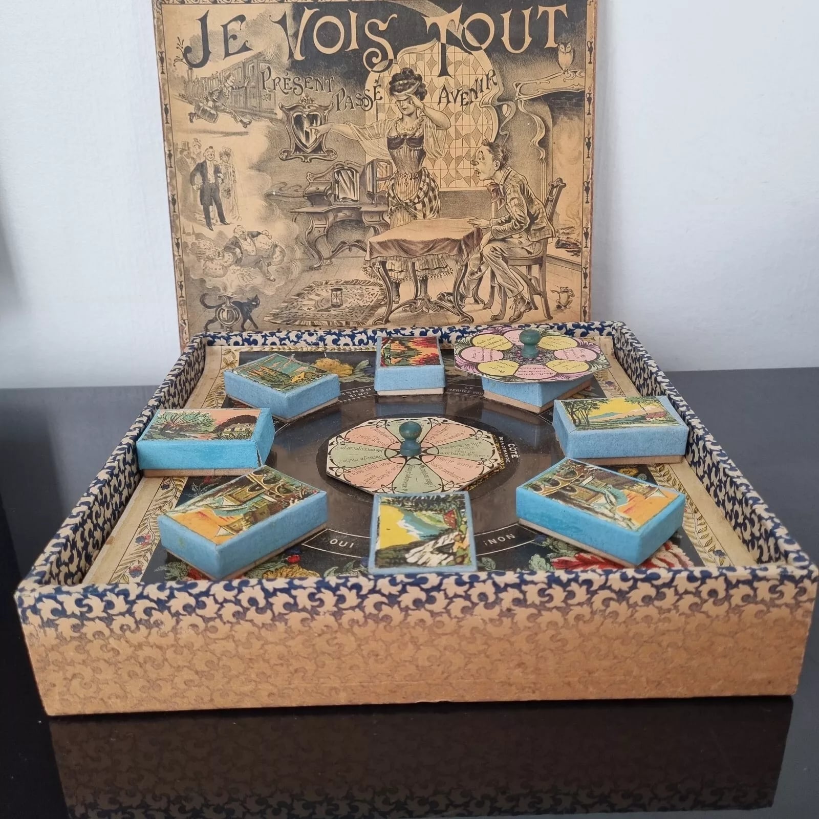 “Je Vois Tout” Divination Game – Saussine Paris, 19th Century Magnetic Oracle