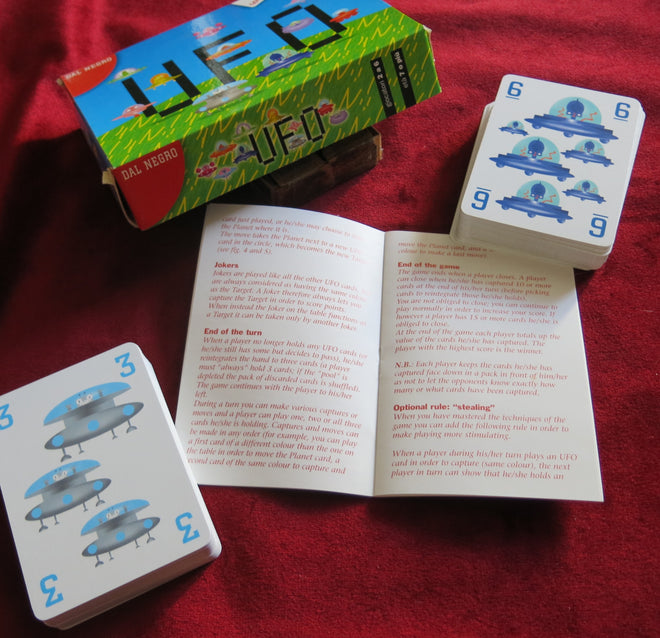 UFO Card Game 2002 - Flying Saucers deck of cards - Aliens vintage Playing cards Game - Dal Negro -