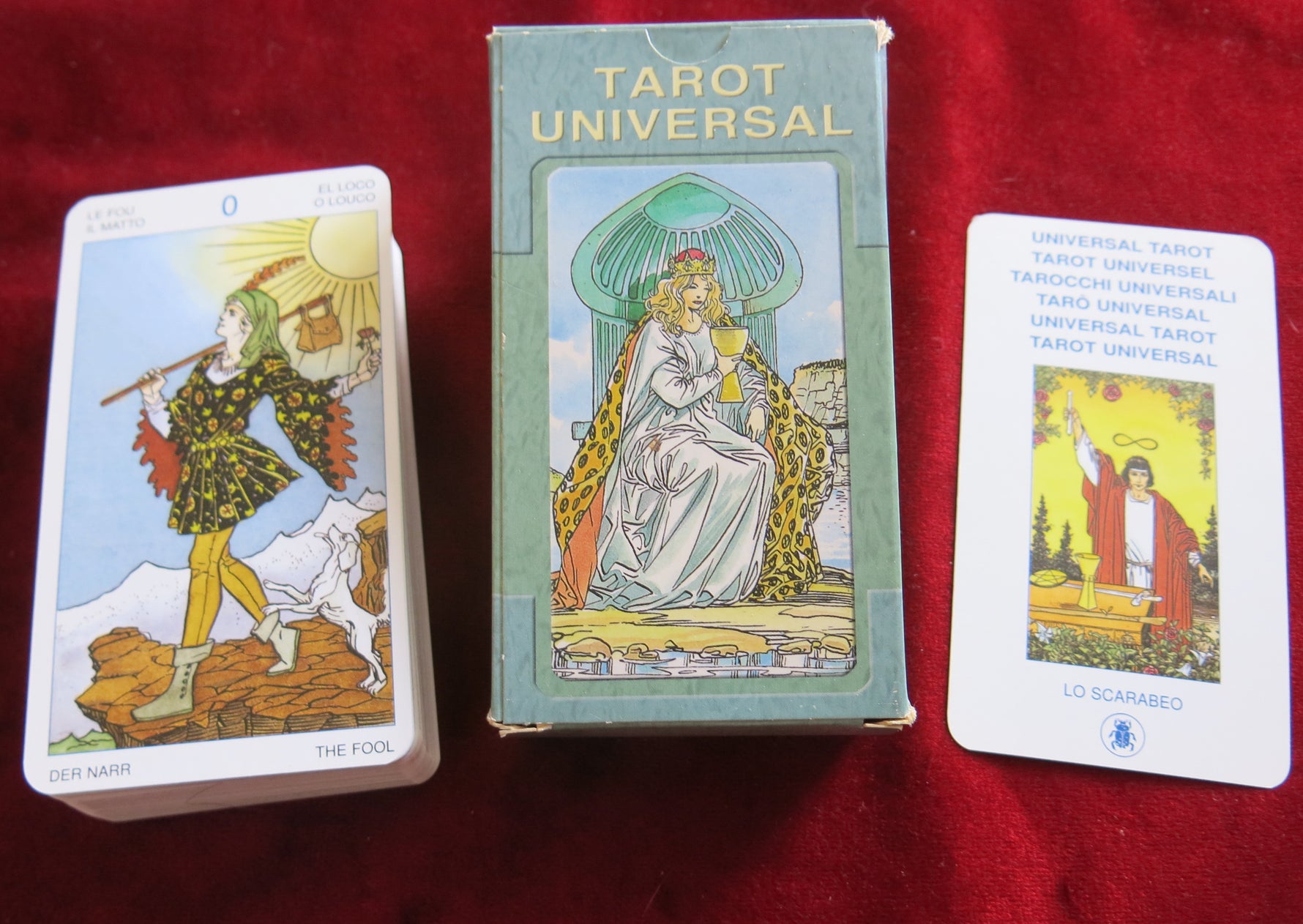 Classic Rider-Waite Reimagined! – Universal Tarot – Lo Scarabeo Edition (Early 2000s)