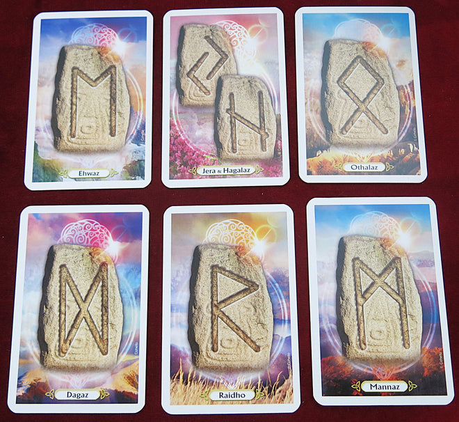Cartes de tarot runiques - Cartes d'oracle divinatoires - Runes de sorcières