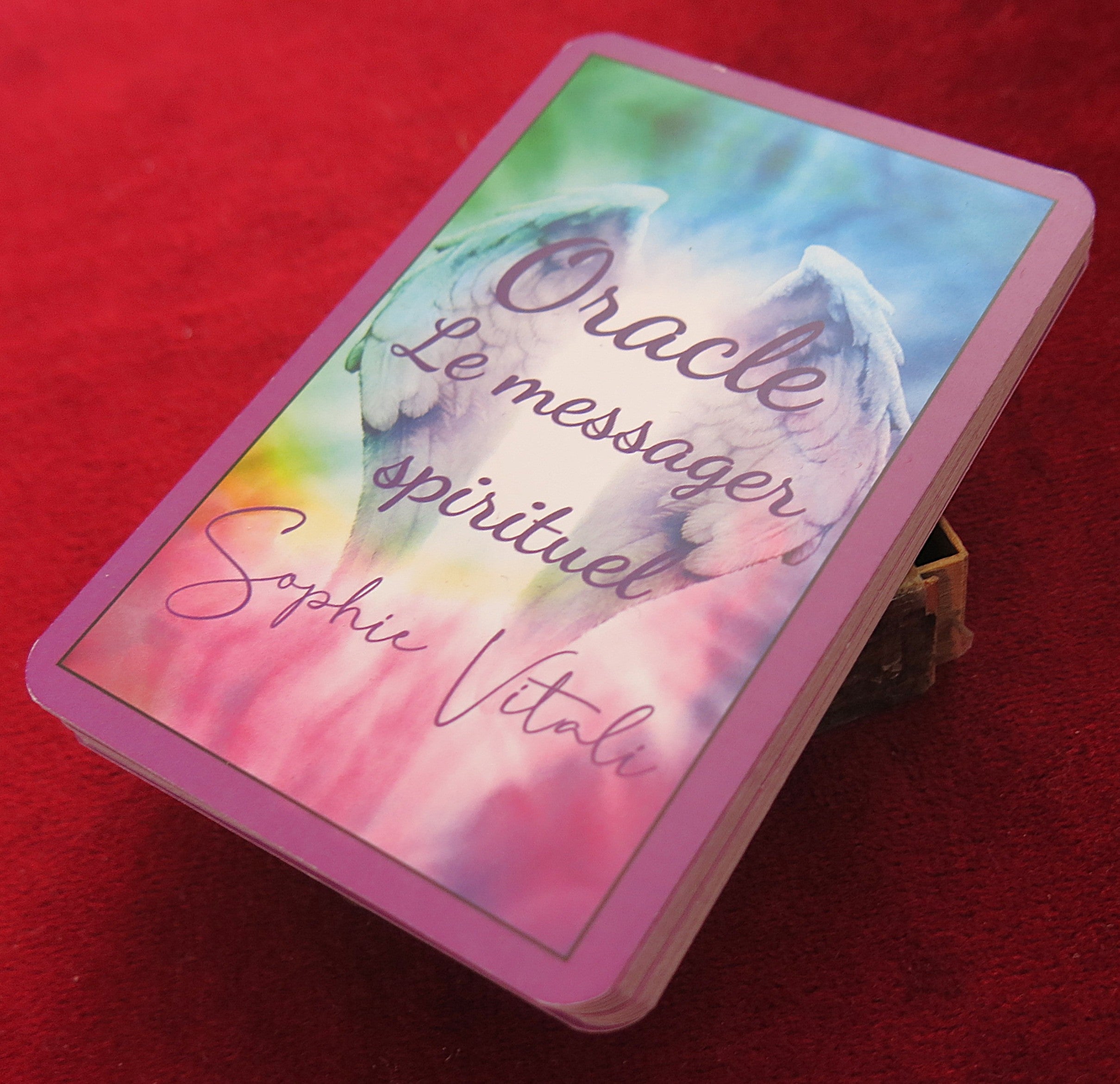 French medium: Sophie Vitali - The Spiritual Messenger Pocket Oracle