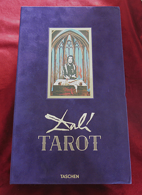Dalí Tarot de Taschen – Chef-d’œuvre du Tarot surréaliste