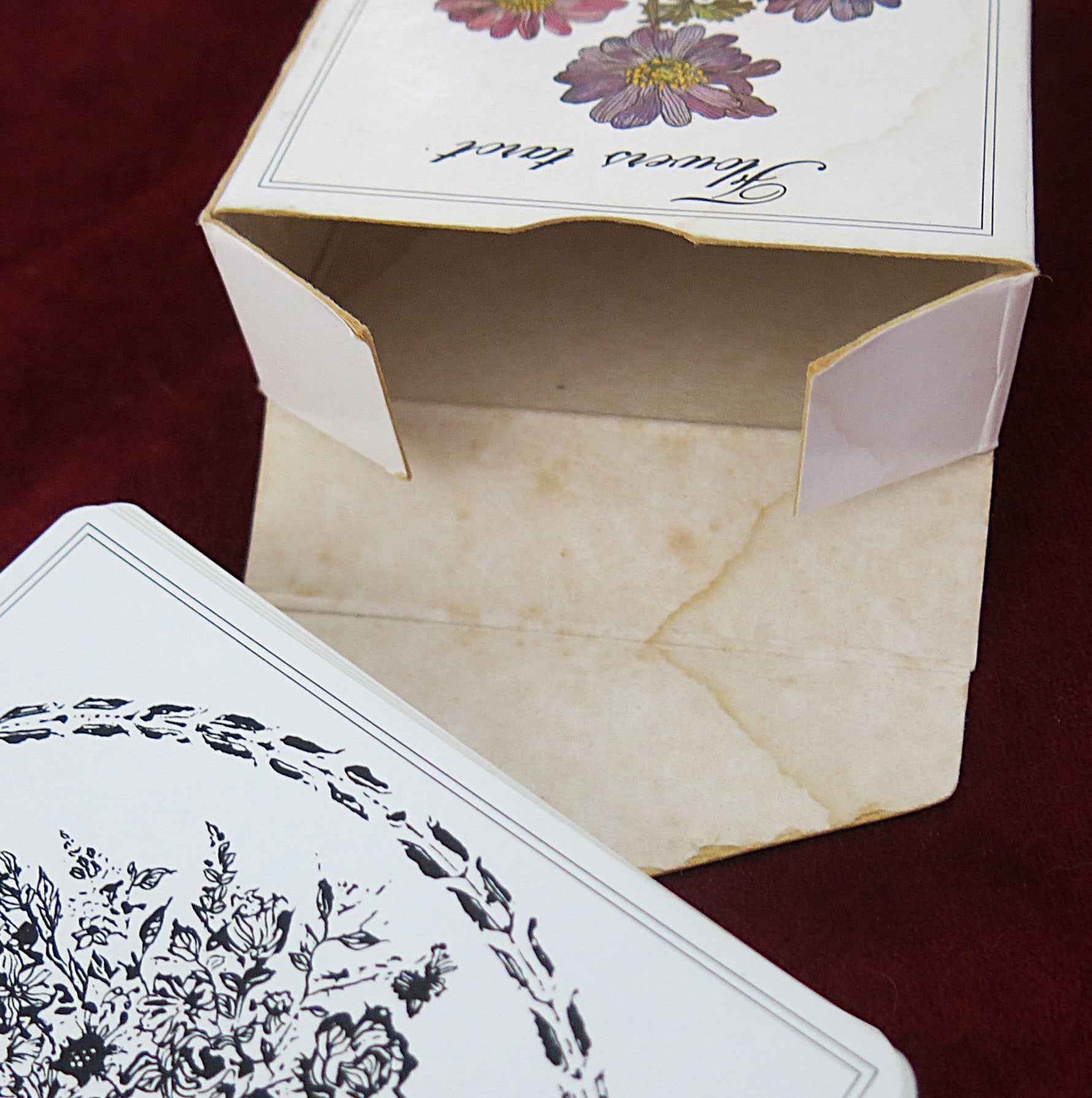 Flowers Tarot – 1989  Botanical Deck (Grimaud) - Highly collectible French vintage deck