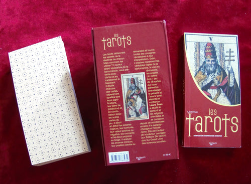 Les Tarots de Laura Tuan - Cartes Histoire du Tarot 2006 - Coffret vintage rouge