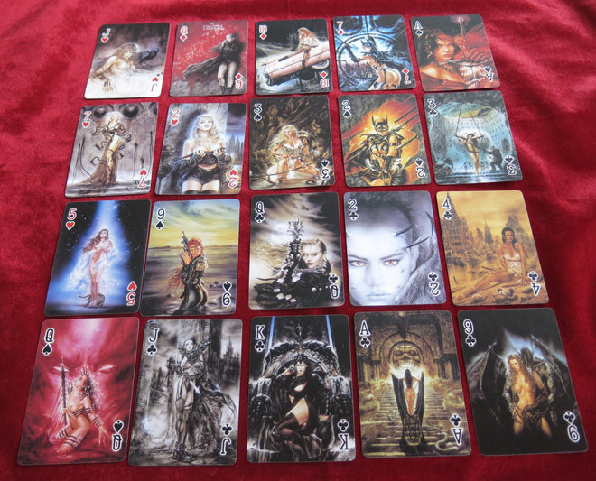 Women by Royo 2001 collector - Dark Fantasy Women Playing cards Limited Edition - Luis Royo Femmes Fantaisie sombre collection