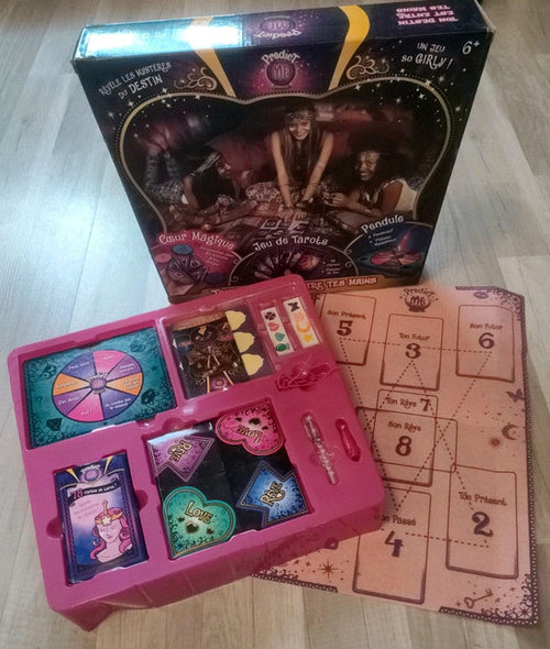 Your Destiny is in Your Hands - Clairvoyance Box set