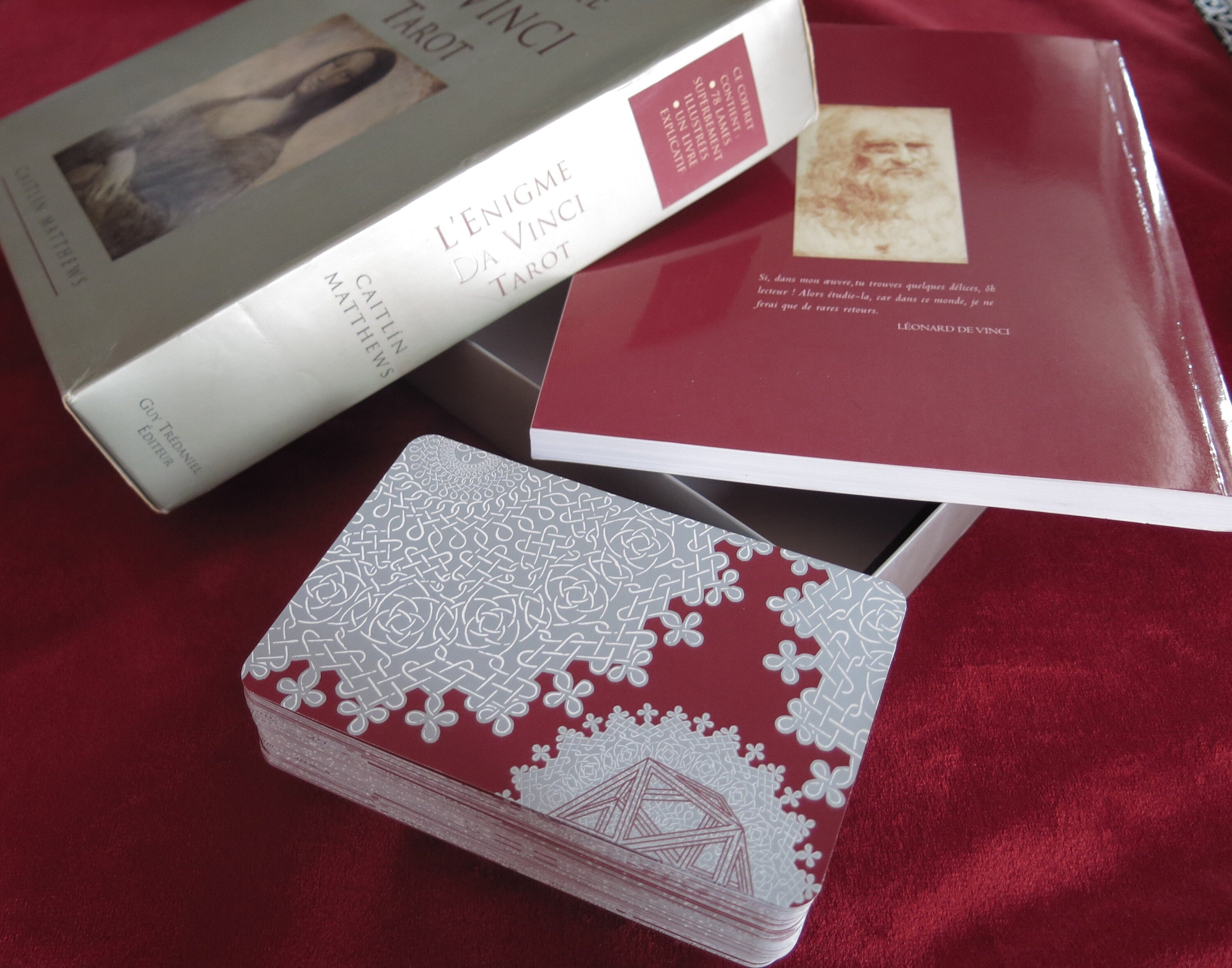 The Enigma Da Vinci Tarot Deck