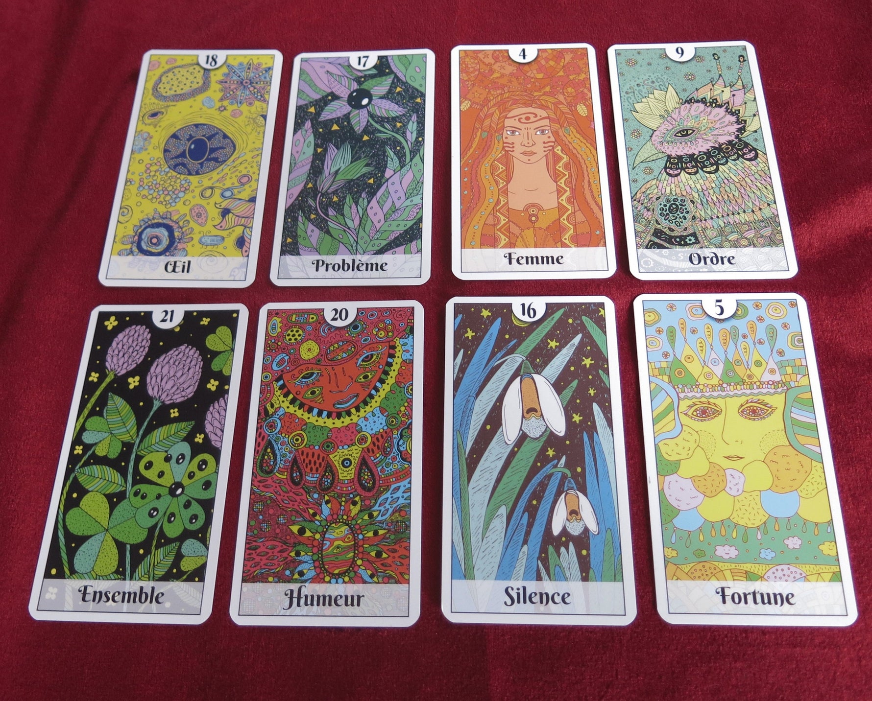 Art visionnaire & Tarot psychédélique : Le Tarot Flamboyant 