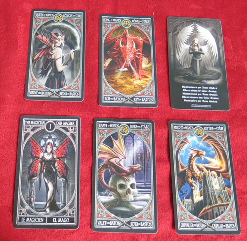Jeu de tarot gothique d'Anne Stokes - Tarot Rider-Waite-Smith