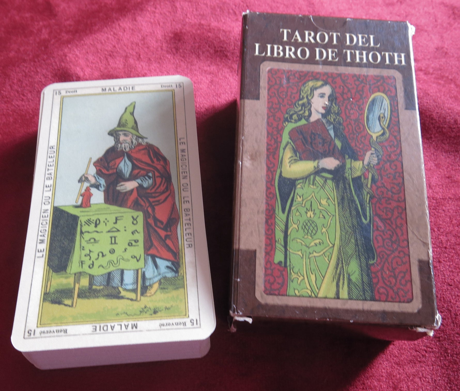 The book of Thoth tarot 90s + Guide  - Thoth Inspired cards